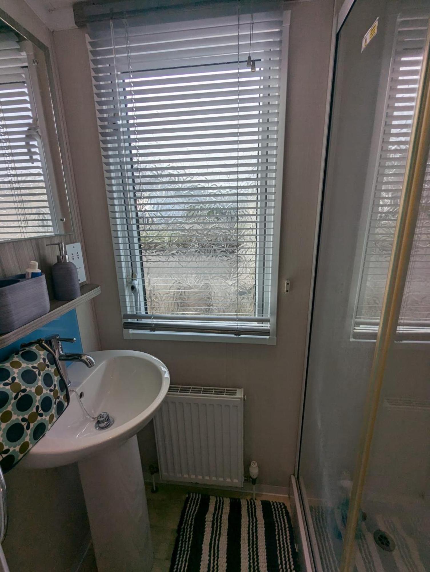 Beautifully Presented Dog Friendly Caravan On Very Popular Littlesea Holiday Haven Park Weymouth Wyke Regis المظهر الخارجي الصورة