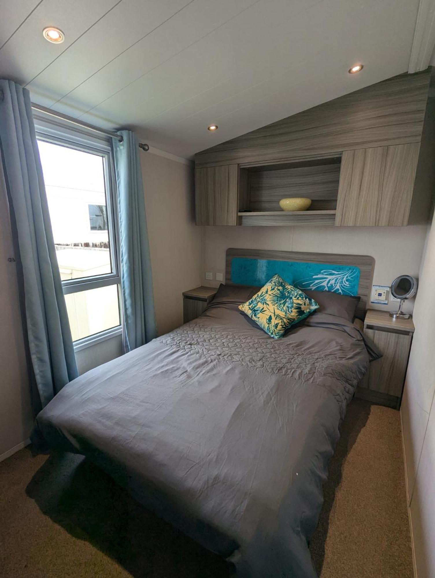 Beautifully Presented Dog Friendly Caravan On Very Popular Littlesea Holiday Haven Park Weymouth Wyke Regis المظهر الخارجي الصورة