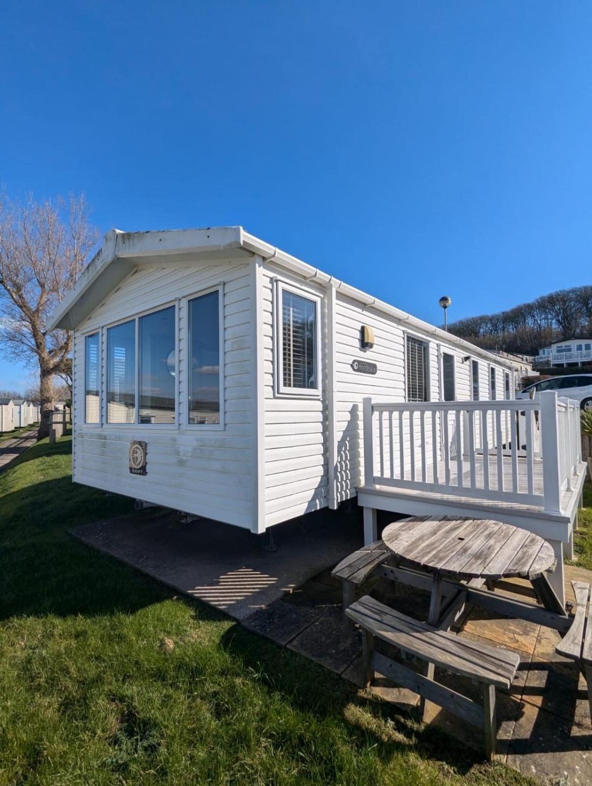 Beautifully Presented Dog Friendly Caravan On Very Popular Littlesea Holiday Haven Park Weymouth Wyke Regis المظهر الخارجي الصورة